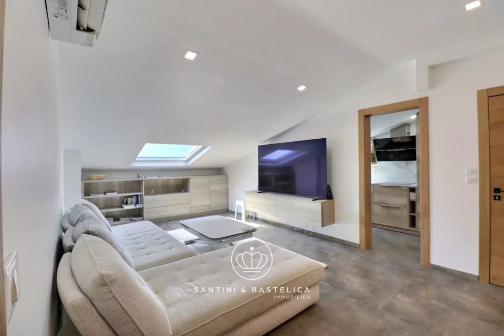 Appartement F3 à vendre – Route des Sanguinaires