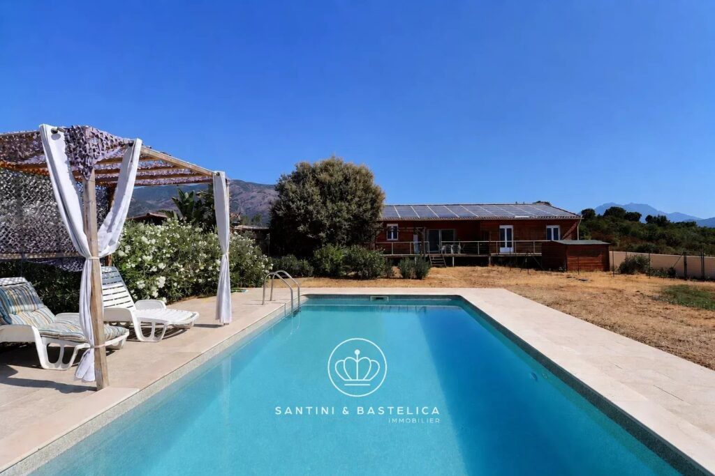 Maison à vendre avec piscine – Plaine de Peri Ajaccio