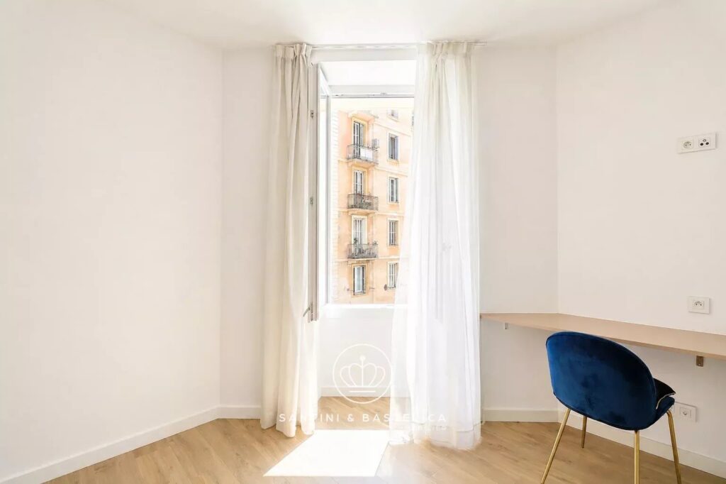 Appartement F1 bis – Centre ville – Ajaccio